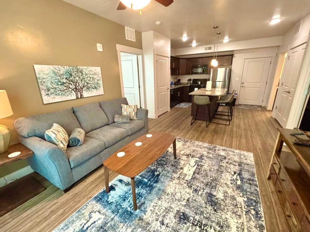 460 East 400 South - Photo 3 of 36