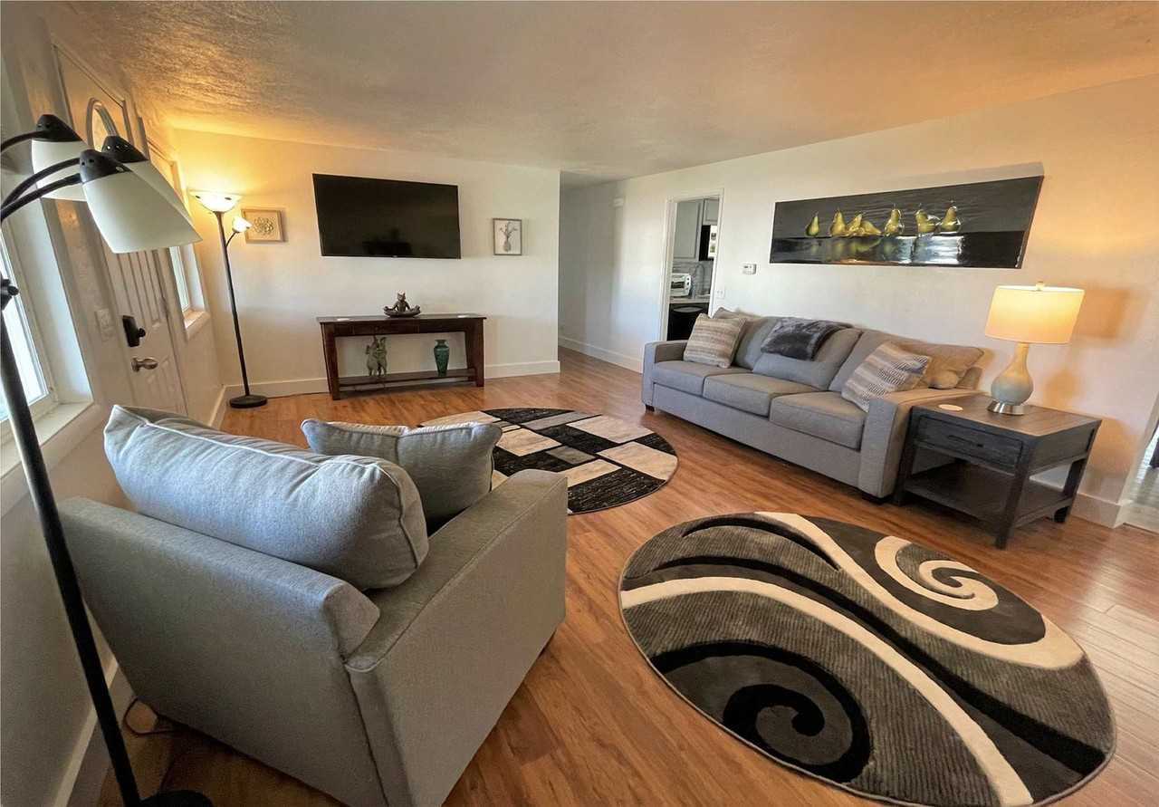 10499 S Carnation Dr #1389266P - Photo 2 of 22