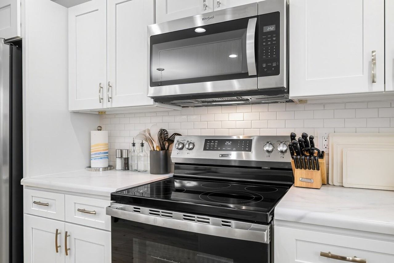 1019 Central Ave #1397948P - Photo 2 of 50