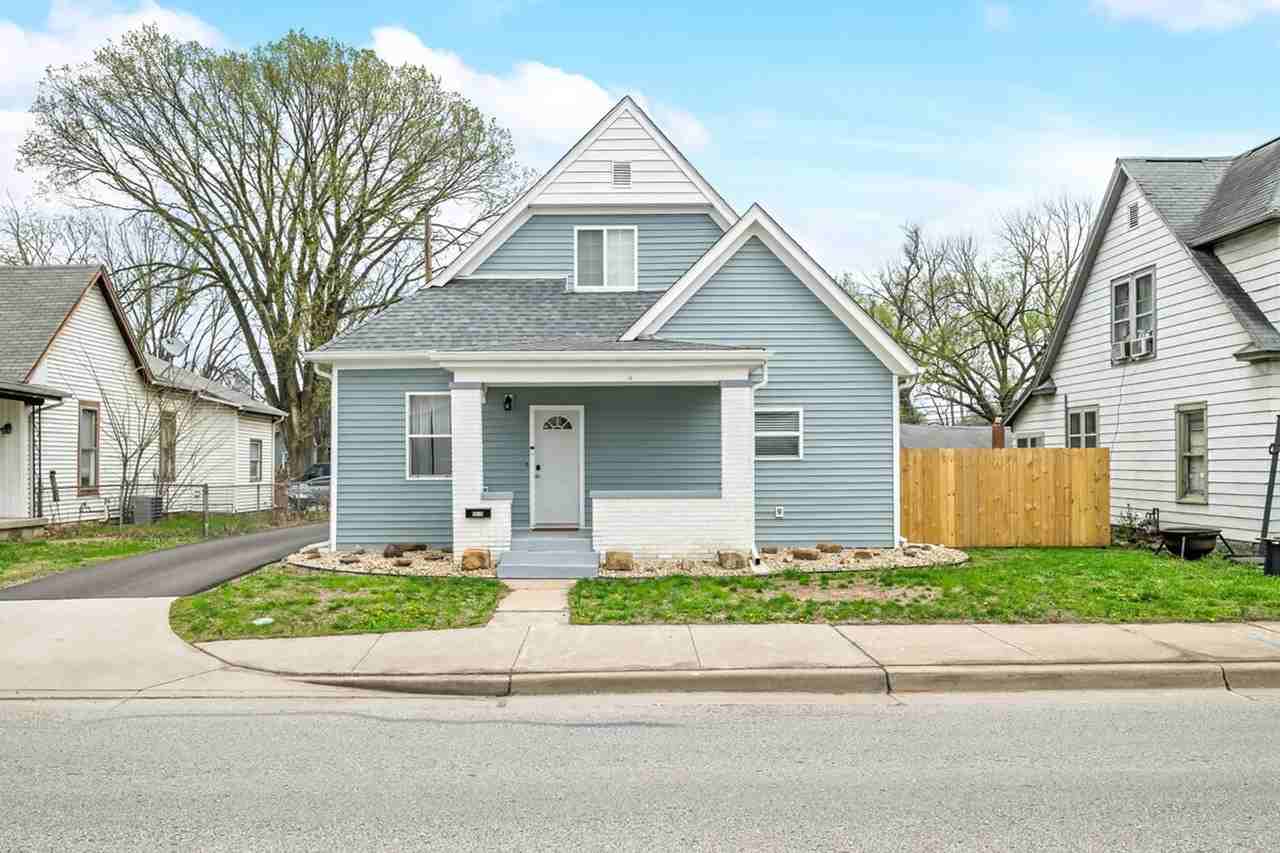 1019 Central Ave #1397948P - Photo 4 of 50