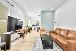 906 Villa Ave - Photo 1 of 1