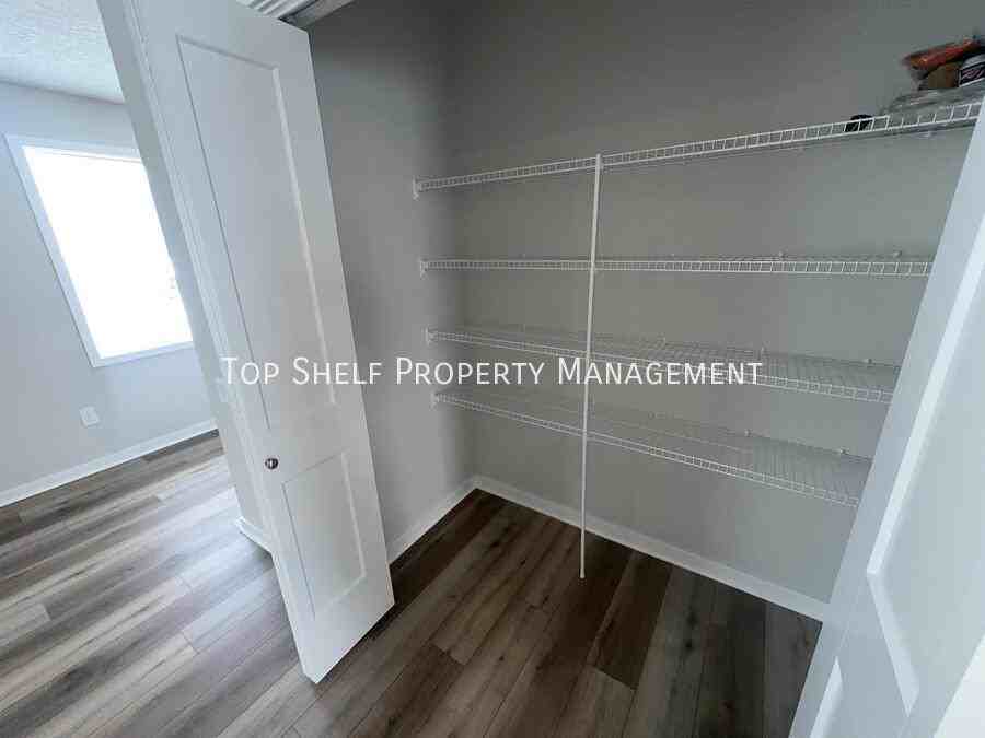 173 Ne 56th St - Photo 3 of 15