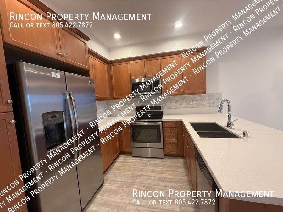 43 Jensen Ct - Photo 3 of 40