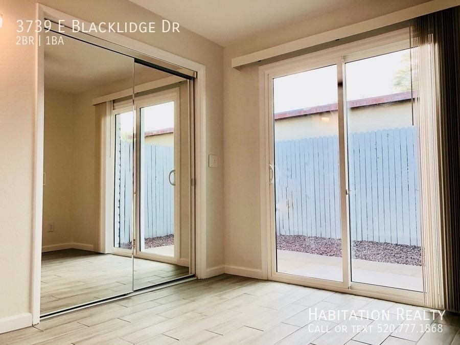 3739 E Blacklidge Dr - Photo 7 of 12