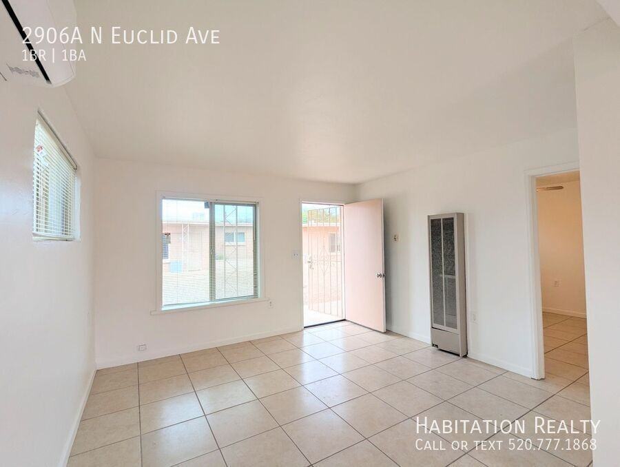 2906A N Euclid Ave - Photo 6 of 12