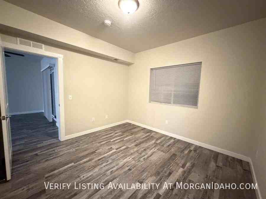 10222 W Ustick Rd #102 - Photo 4 of 11