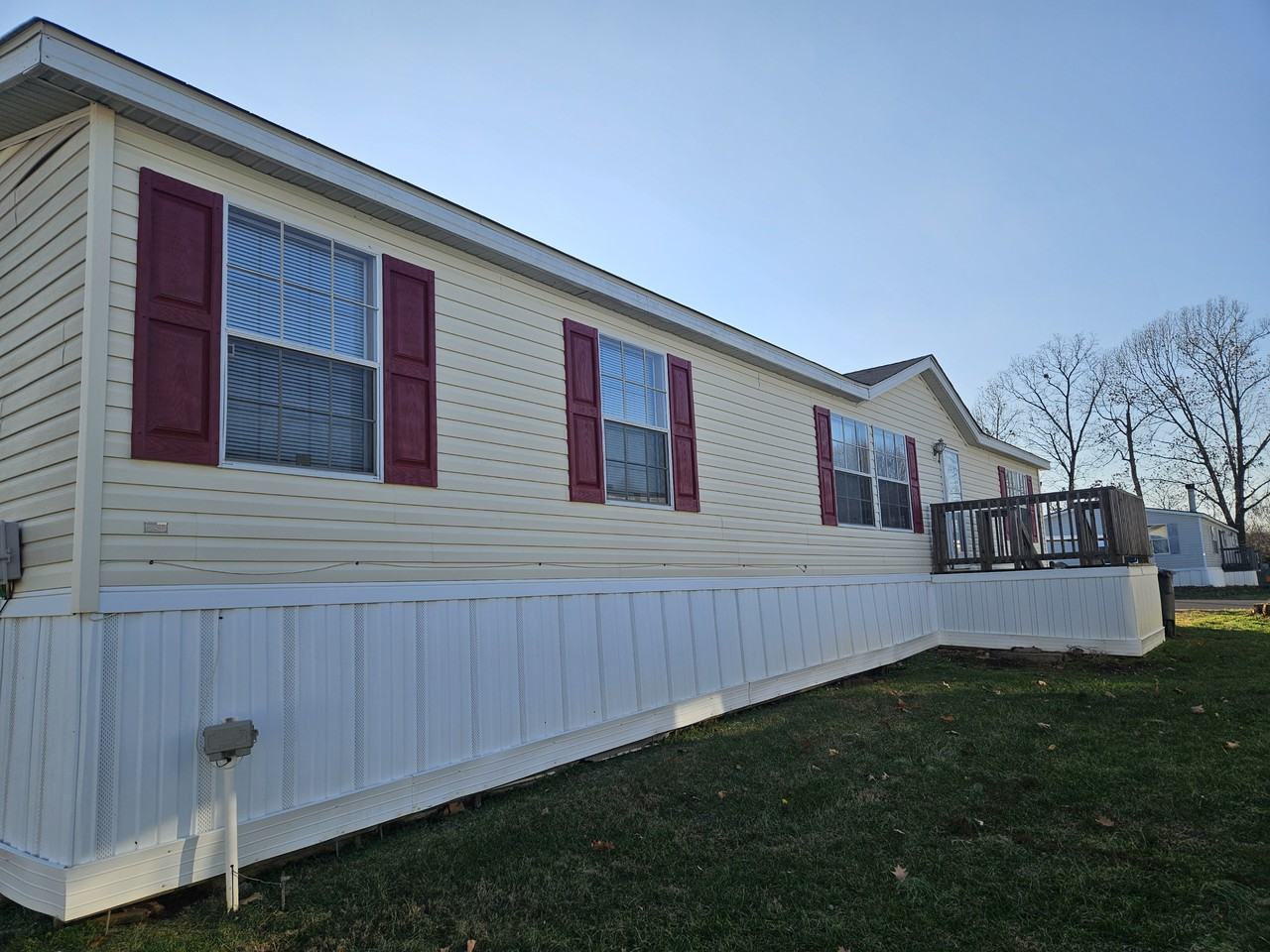 45 Lynnwood Cir #128 - Photo 4 of 24