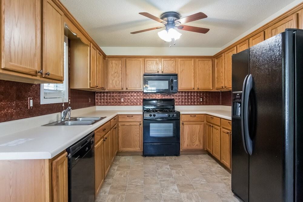 691 Oak Glen Dr - Photo 7 of 18