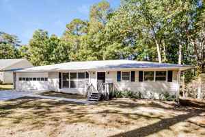 featured image of 6022 Belle Meade Ct