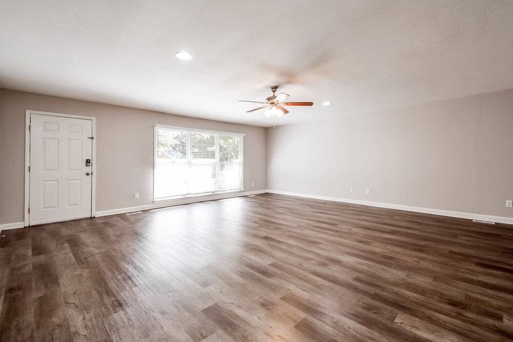 6022 Belle Meade Ct - Photo 3 of 16