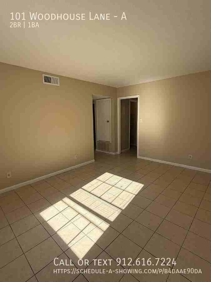 101 Woodhouse Ln #A - Photo 4 of 15