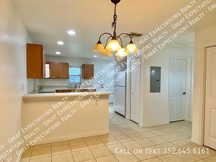 10561 Se 67th Ct - Photo 7 of 15