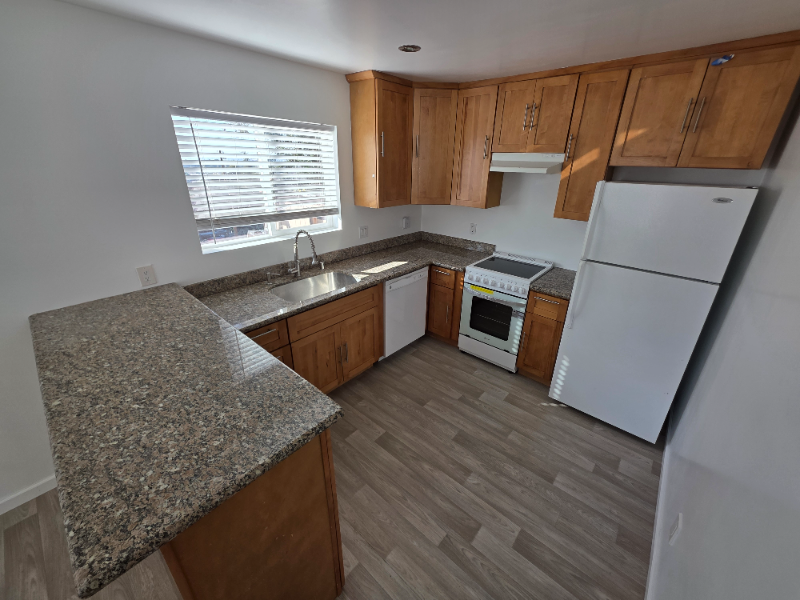 8034 Ney Ave - Photo 3 of 11