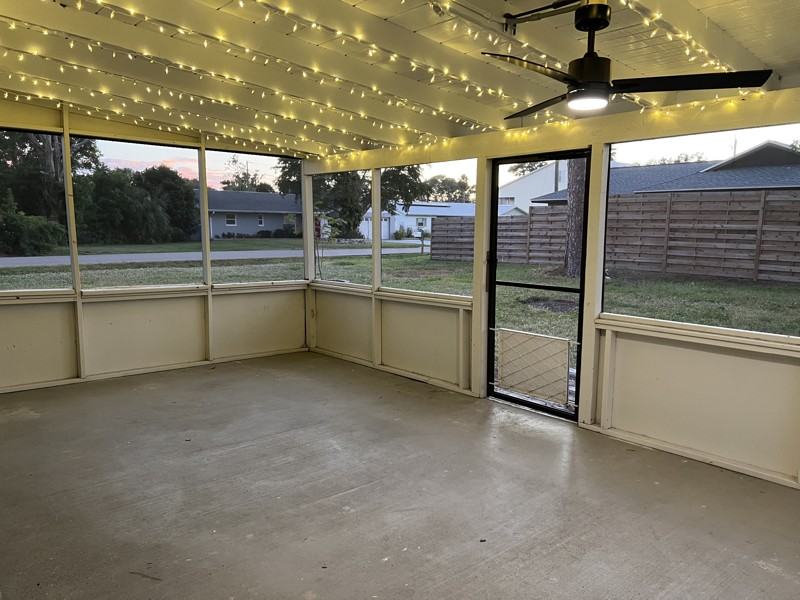 8820 Pohoy Ave - Photo 4 of 18