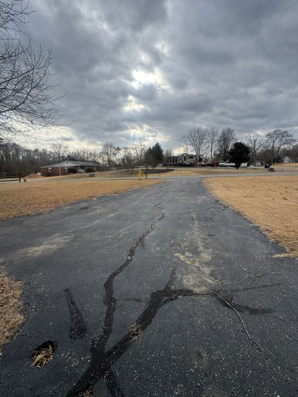 5510 Raphael Dr - Photo 3 of 12