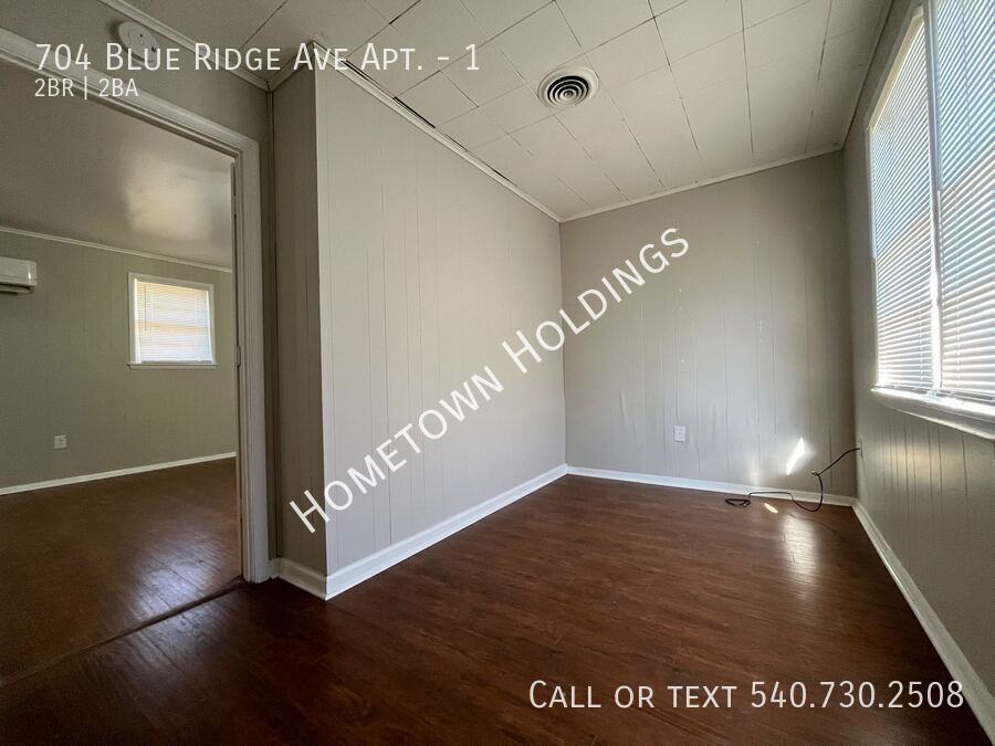 704 Blue Ridge Ave #1 - Photo 7 of 12