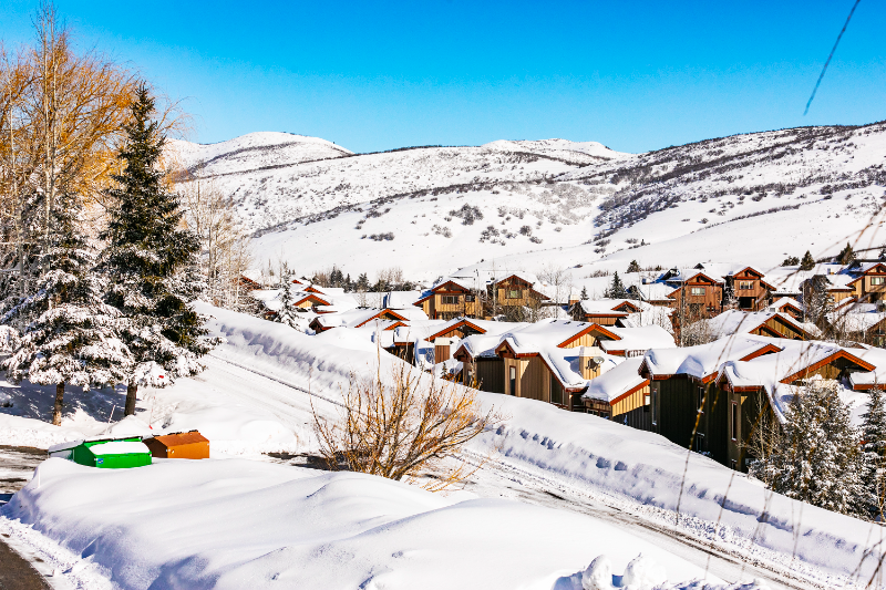 8371 Meadowview Dr #N4 - Photo 3 of 37