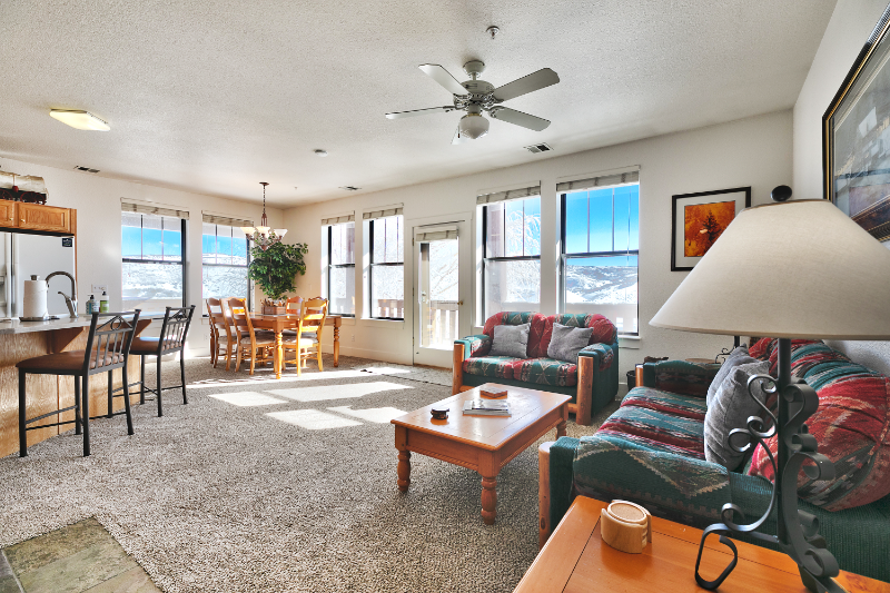 8371 Meadowview Dr #N4 - Photo 7 of 37