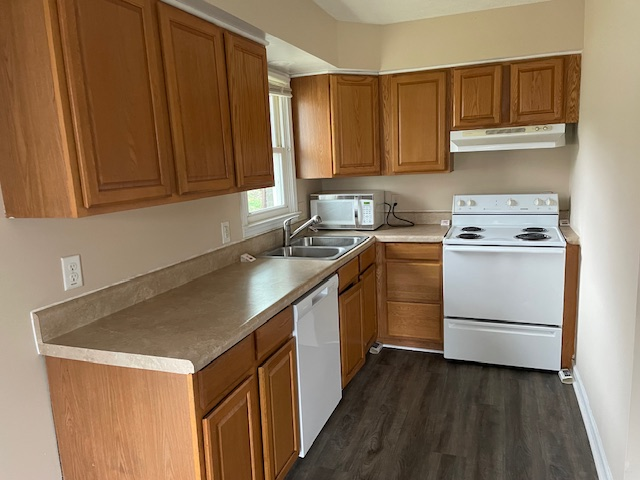 309 Granada Dr - Photo 3 of 10