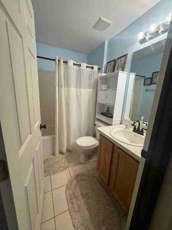 17351 Metcalf Ave - Photo 2 of 8