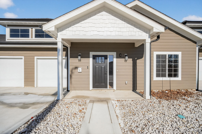 508 W 2nd Ave #C - Photo 3 of 47