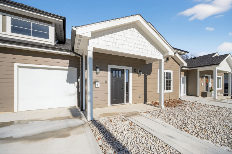 508 W 2nd Ave #C - Photo 5 of 47