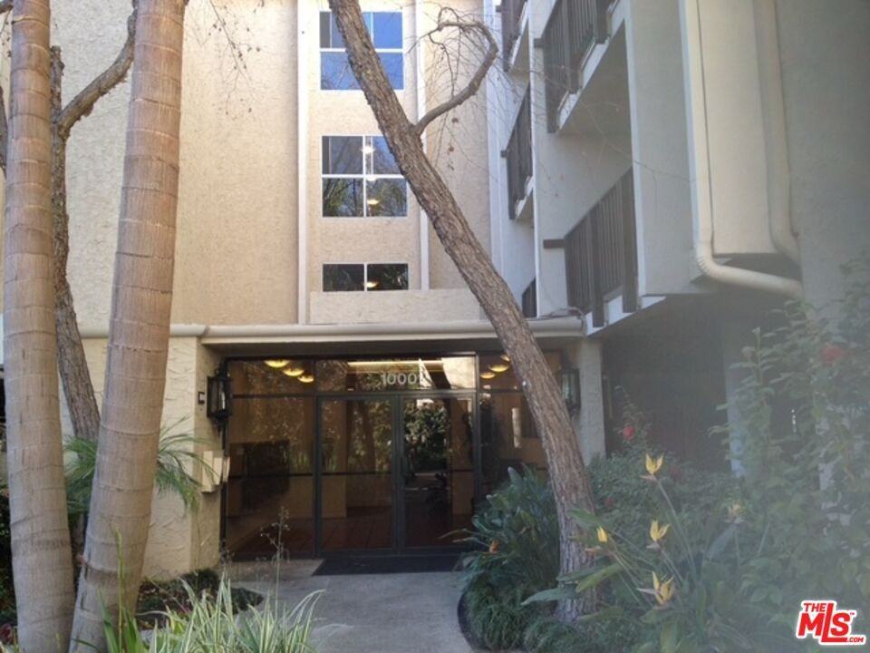 1115 Raintree Cir #1115 - Photo 5 of 10