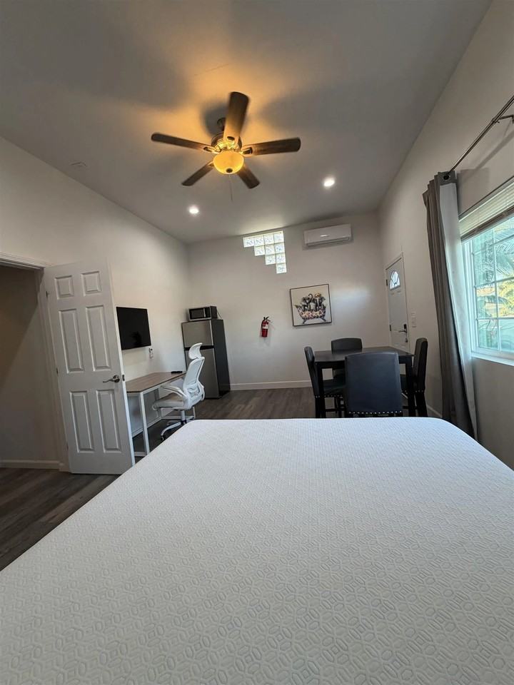 4435 Summer Dr - Photo 3 of 10