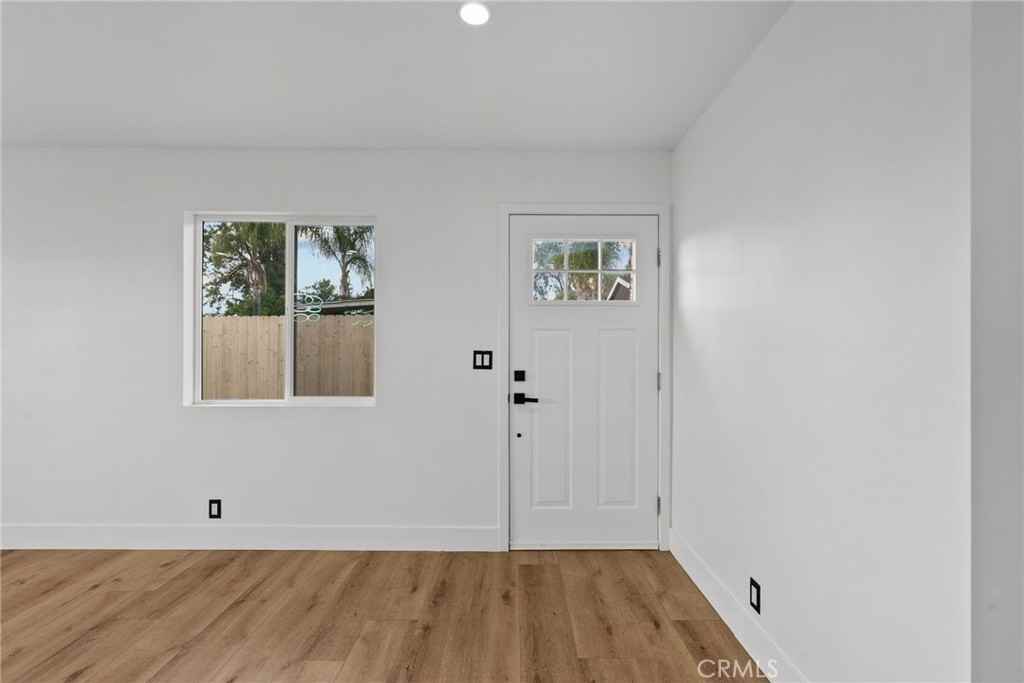 12869 Norris Ave #12869 - Photo 2 of 24