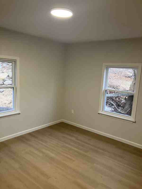 25 Beech St #B - Photo 6 of 20