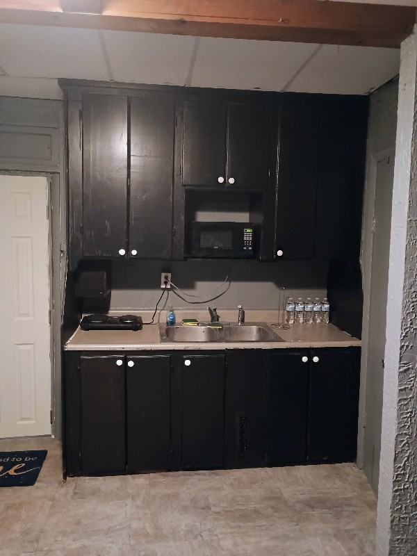 9 Nutt Ave #3 - Photo 5 of 7