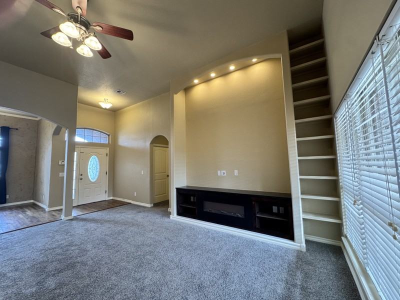 1801 E Jacksonville St - Photo 2 of 39