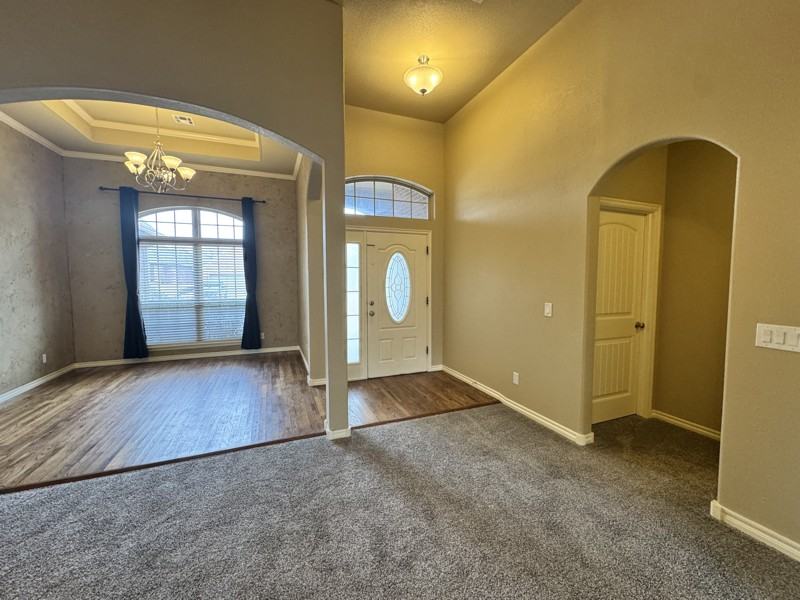 1801 E Jacksonville St - Photo 4 of 39