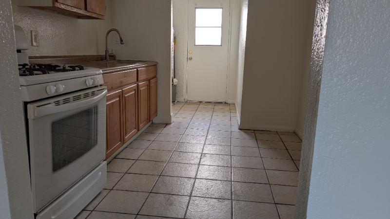 32350 Rancho Vista Dr - Photo 2 of 15