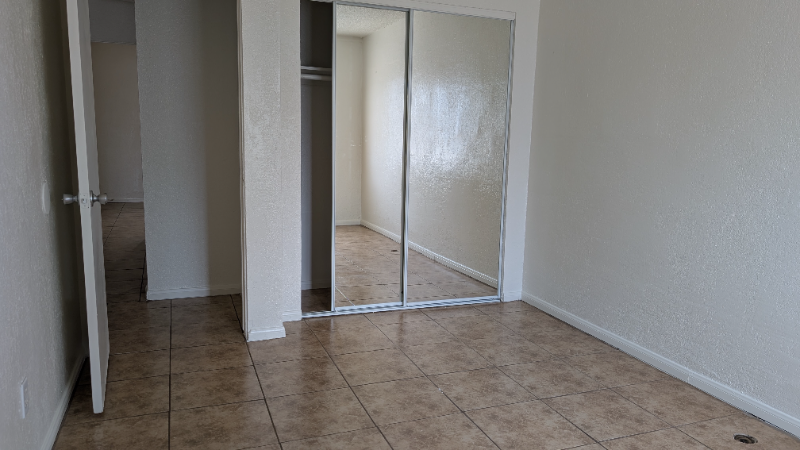 32350 Rancho Vista Dr - Photo 3 of 15