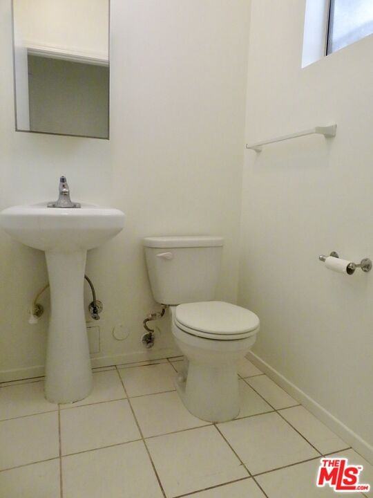 8861 Alden Dr #8861-1 - Photo 5 of 17