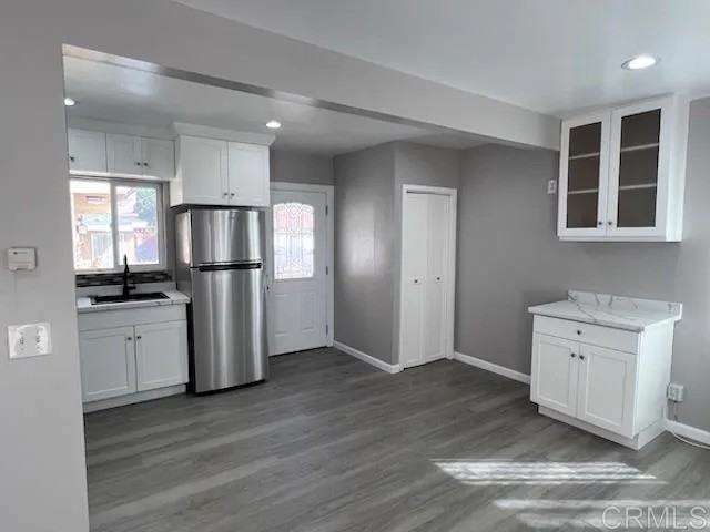 129 Oaklawn Ave #129-31 - Photo 2 of 22