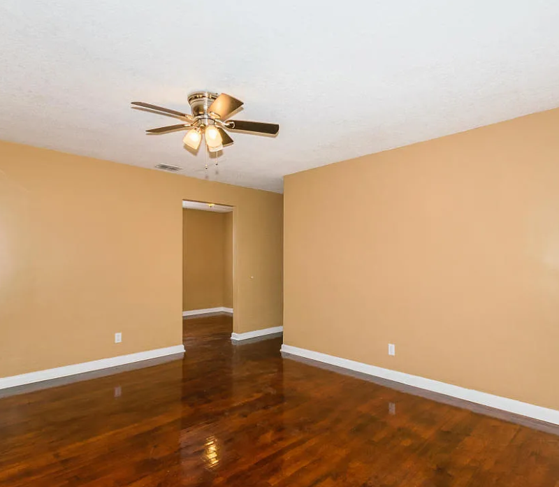 5523 Minosa Cir E - Photo 3 of 16