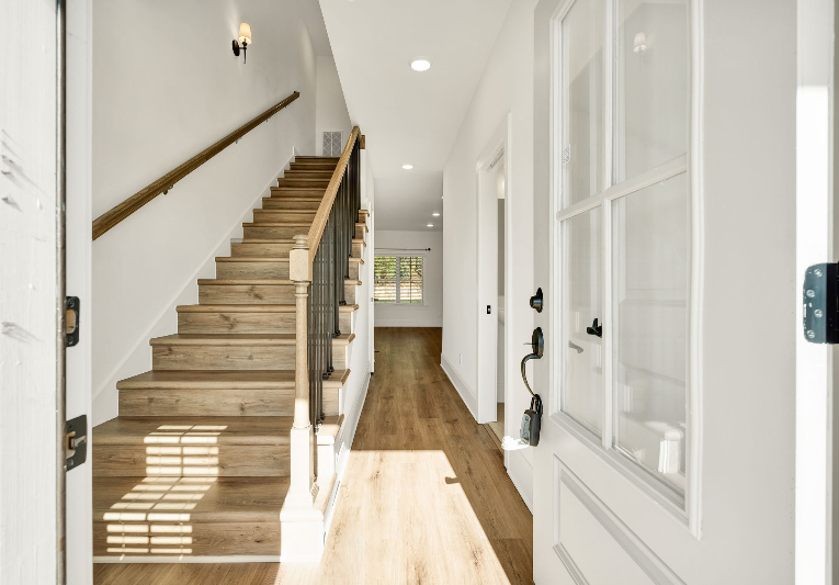 385 Hungry Hollow Rd Se - Photo 3 of 20