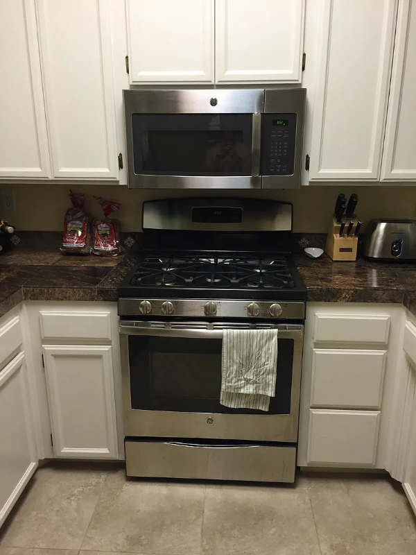 3734 1st Ave - Photo 4 of 10