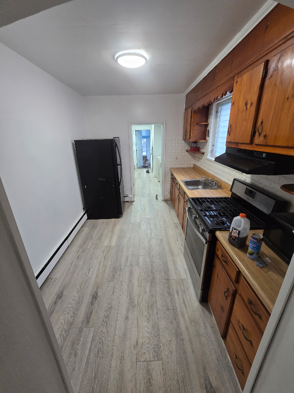 723 E Woodlawn St - Photo 4 of 17