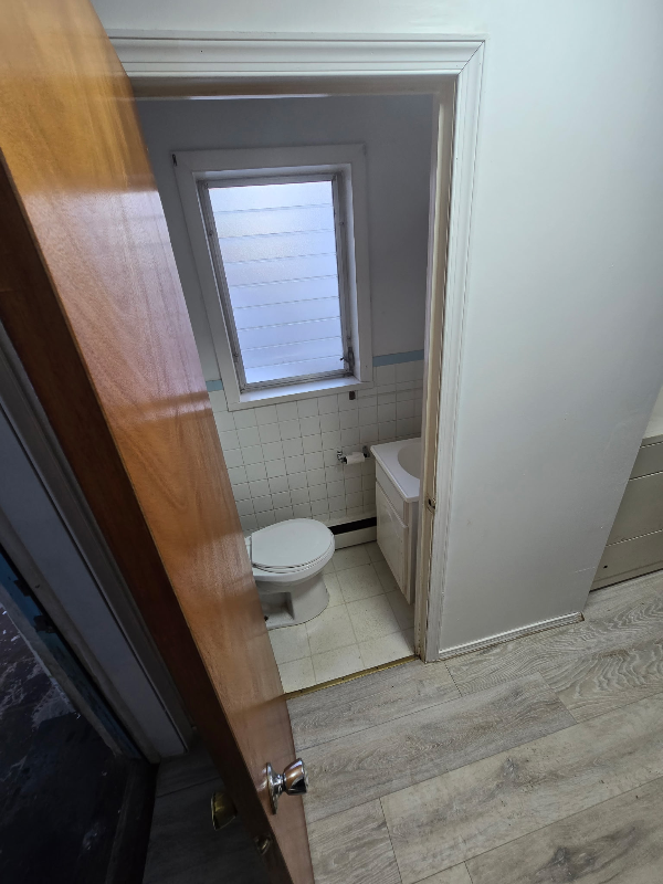 723 E Woodlawn St - Photo 7 of 17