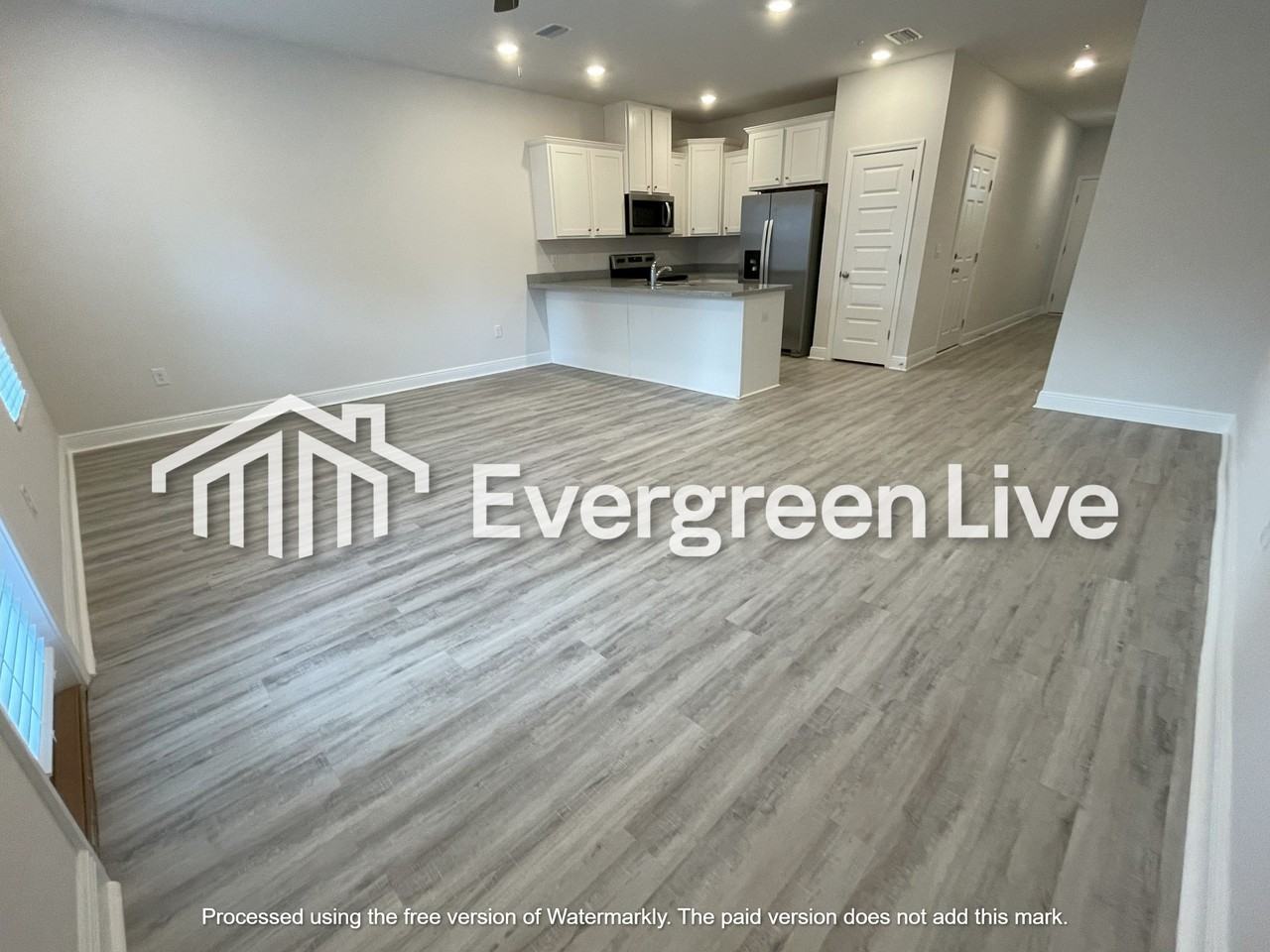 9888 Mcluvin Rd - Photo 6 of 27