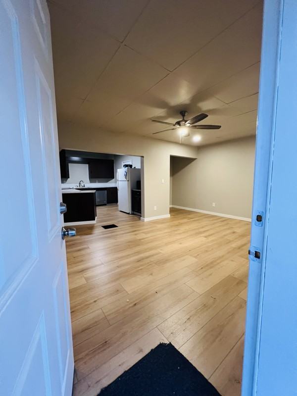 260 W Chestnut St - Photo 5 of 23