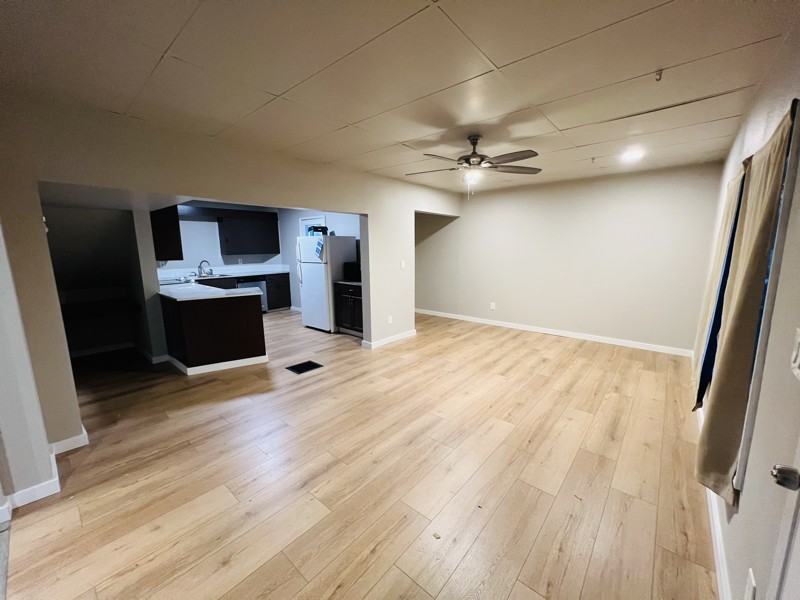 260 W Chestnut St - Photo 6 of 23