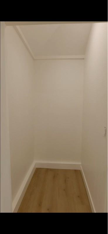 10548 1/2 Stonybrook Ave - Photo 3 of 13