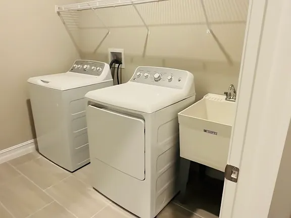 1531 Gulick Ave - Photo 5 of 5