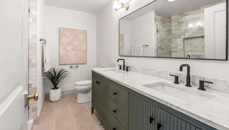 1380 Pauline Dr - Photo 2 of 7