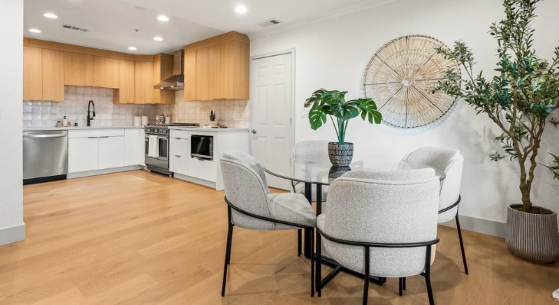 1380 Pauline Dr - Photo 7 of 7