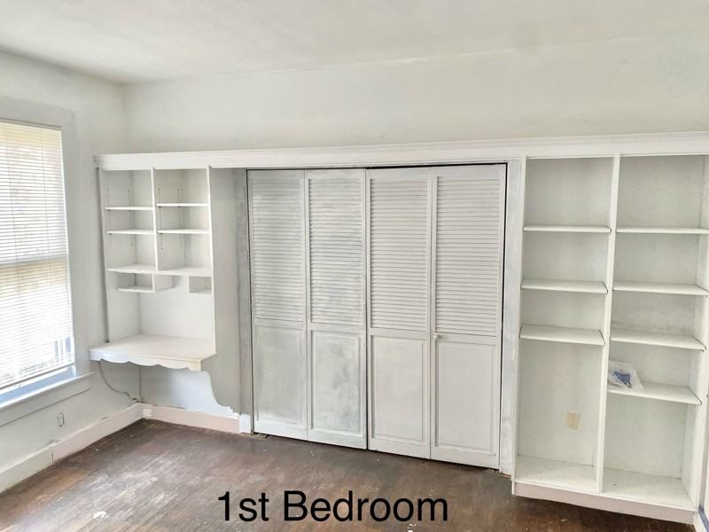 74 Orient St #1stFL - Photo 6 of 8